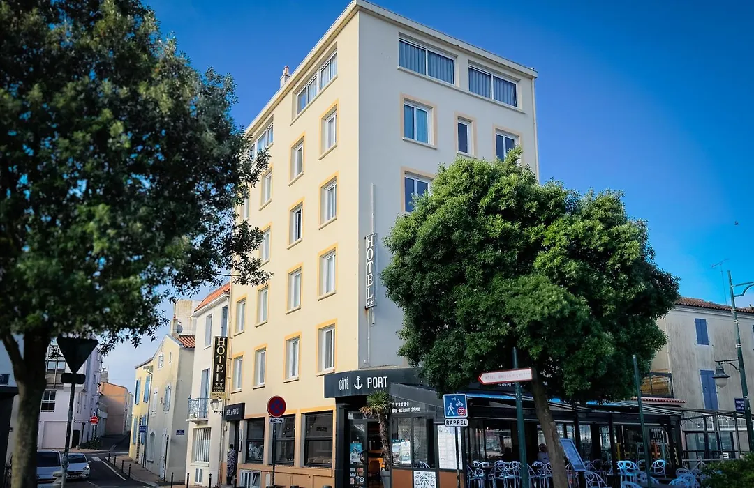 Hôtel Du Port-1