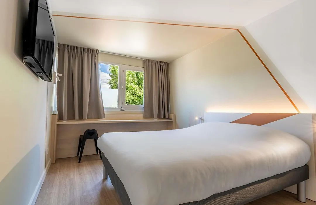 Ibis budget Chambéry Centre Ville-1