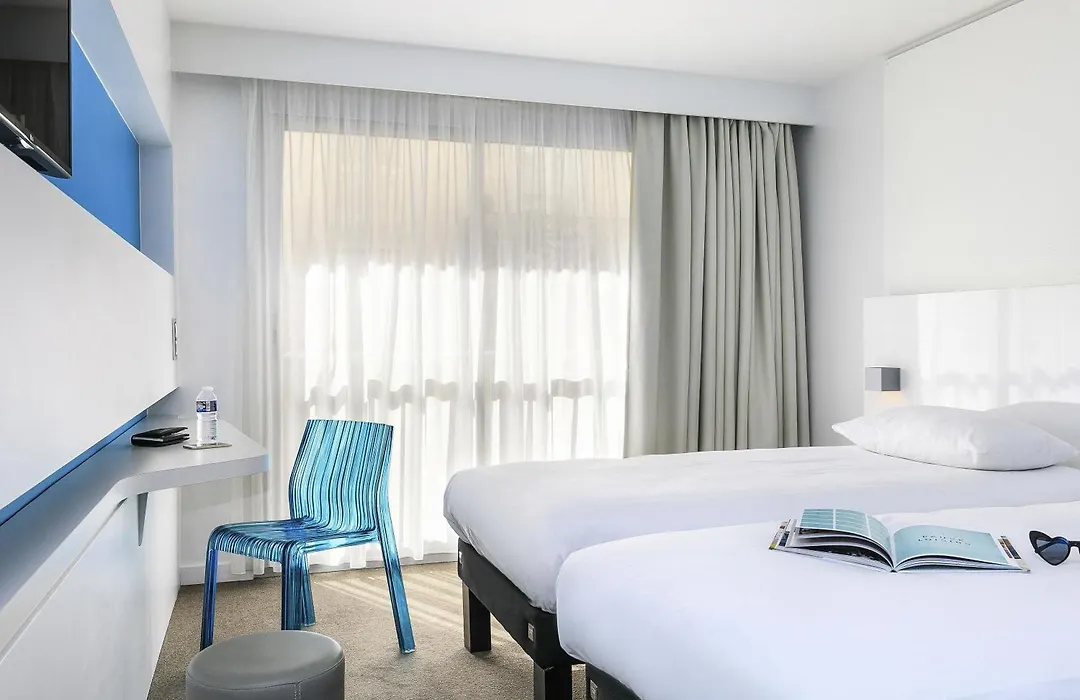 Ibis Styles Menton Centre-1