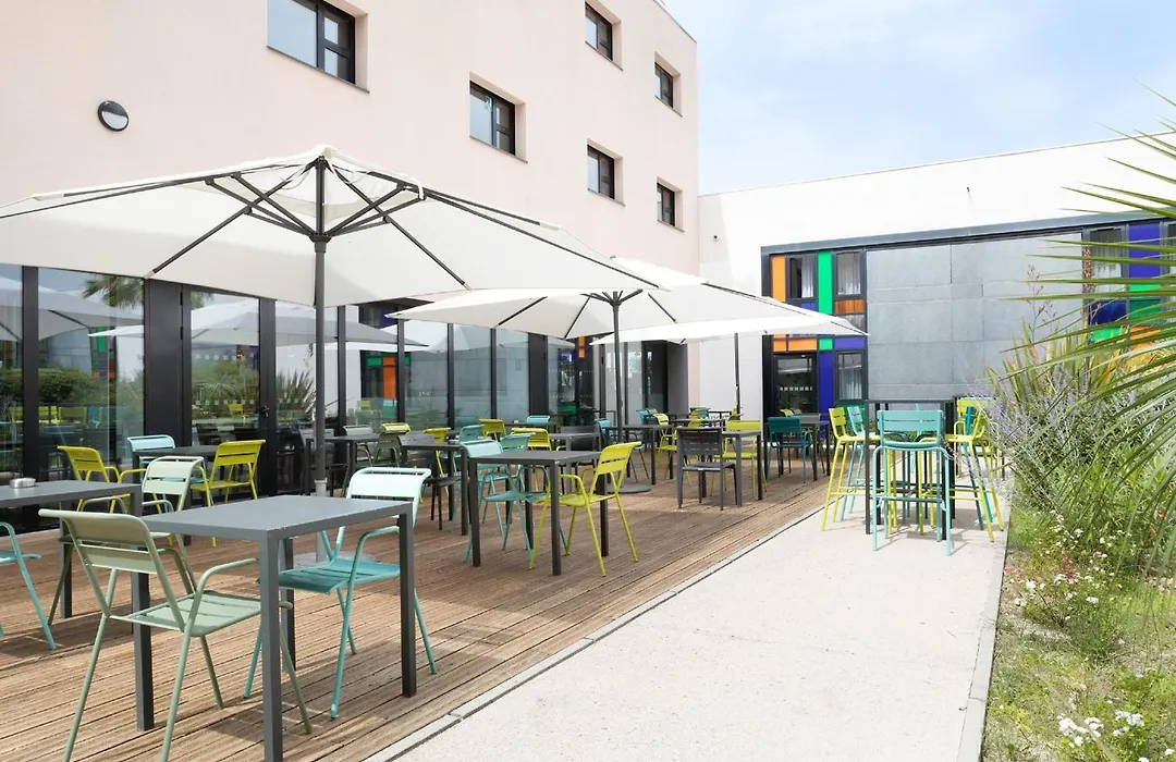 Holiday Inn - Marseille Airport By Ihg-1