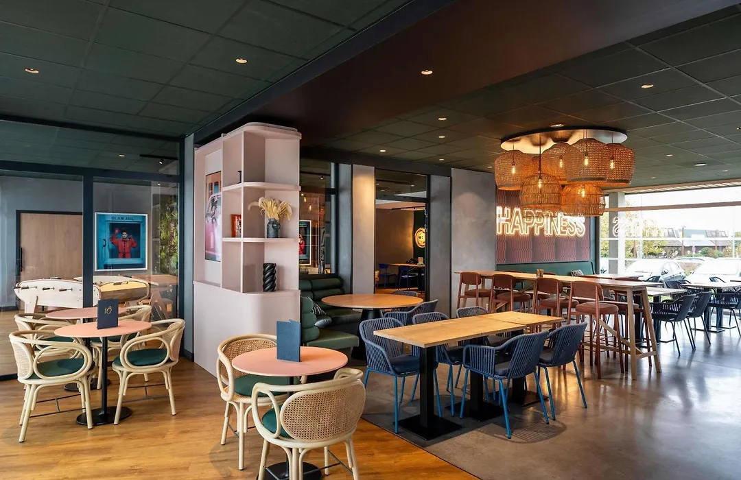 Ibis Styles Dijon Nord Valmy-1