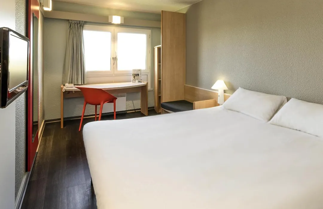 Ibis Saint Dizier-1