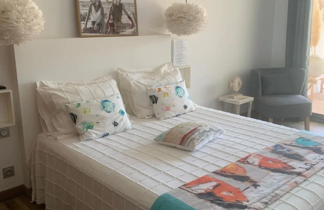 B&B Les Voiles De Valescure Chambres D'Hotes Et Son Espace Bien Etre-1