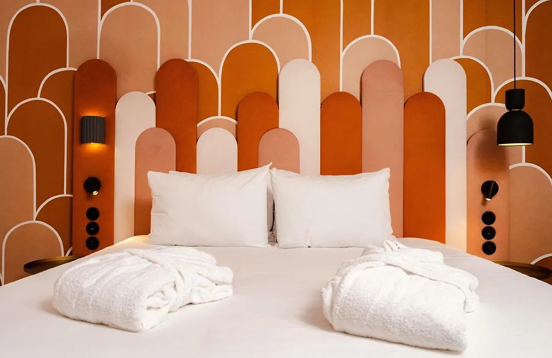 Mercure Paris Opéra Faubourg Montmartre-1