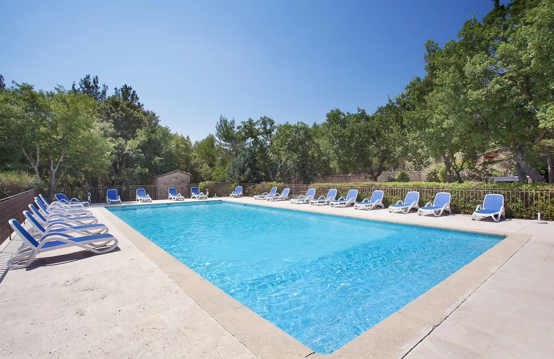 Résidence Prestige Odalys La Bastide des Chênes-1