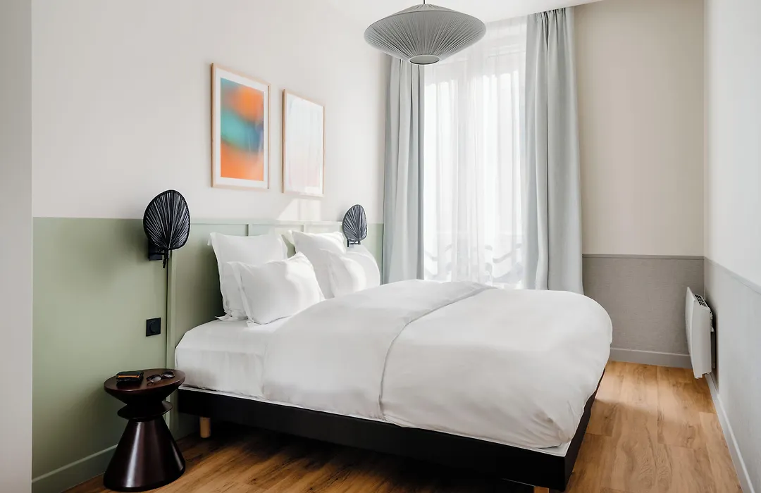 Edgar Suites Saint-Lazare - Amsterdam-1