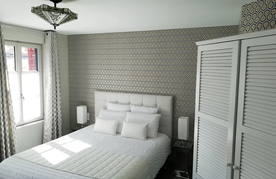 Les Béthunoises - Suites design, Spa et Sauna-1