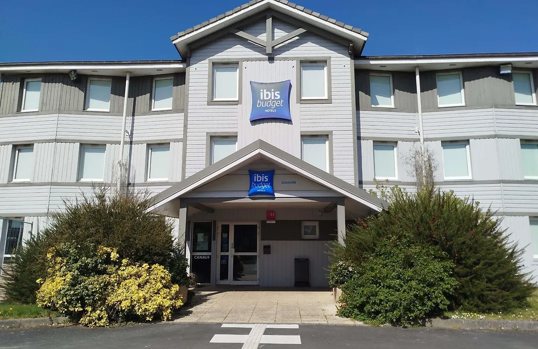 Ibis Budget Granville-1