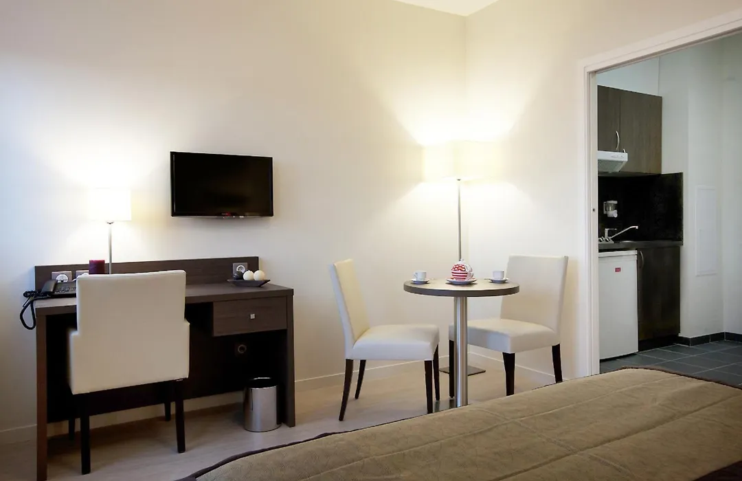 Residhome Reims Centre-1