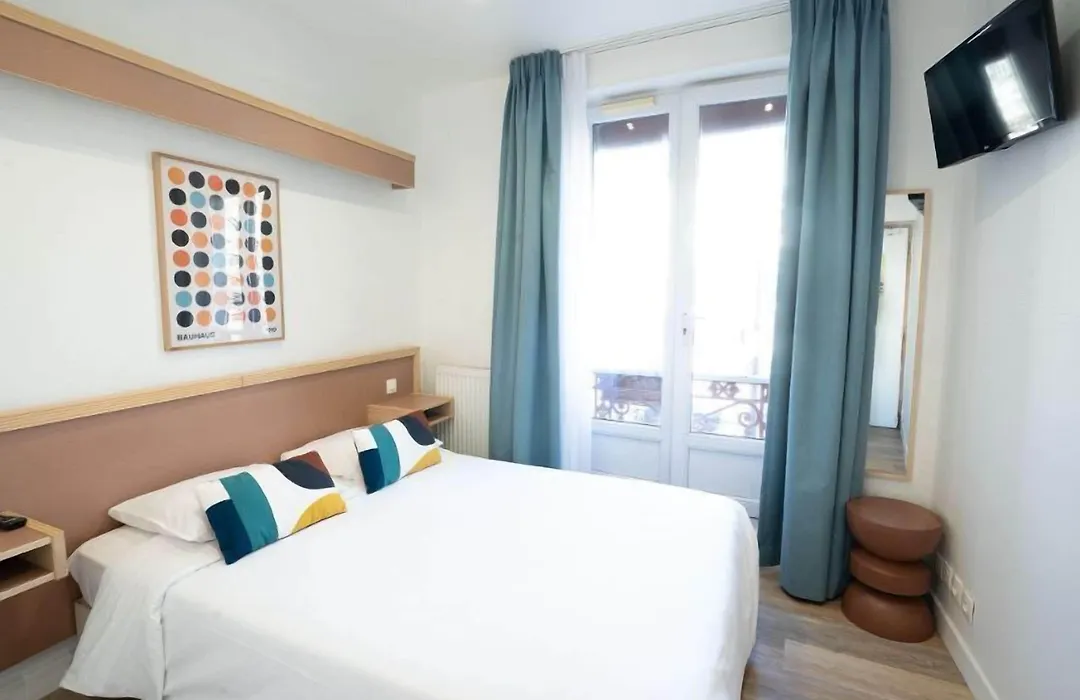 Hôtel Edgar Quinet-1