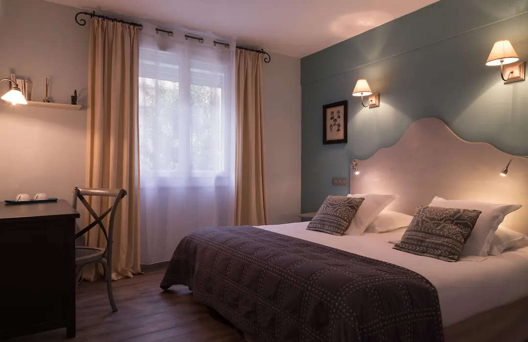 The Originals Boutique, Hôtel du Parc, Cavaillon (Inter-Hotel)-1