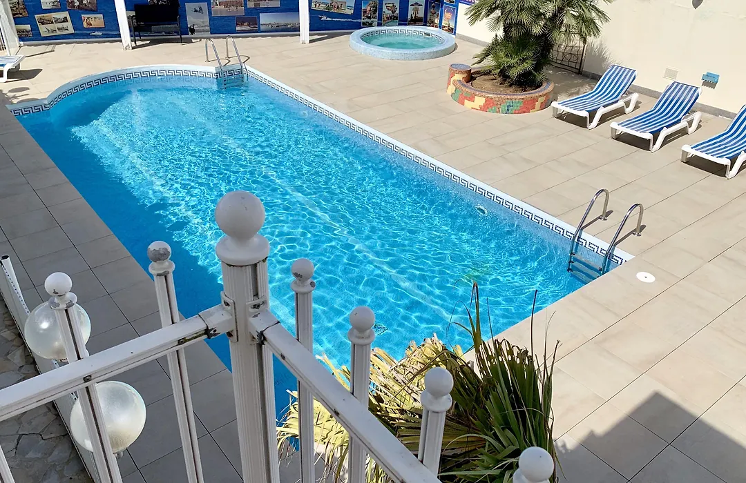 Amerique Hotel Palavas - Piscine - Plage-1