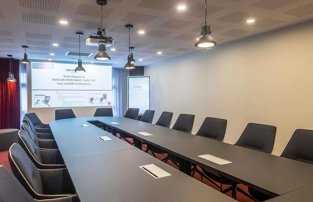 Mercure Paris Massy Gare Tgv-1
