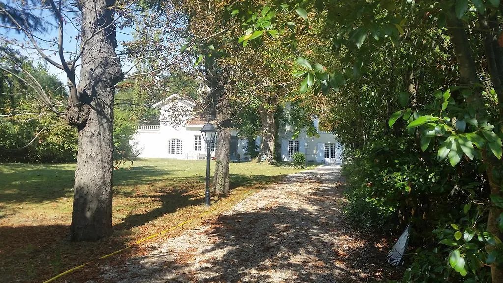 Chambres D'Hotes Les Marronniers-1