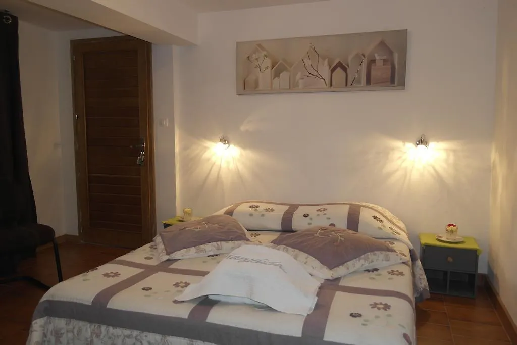 Chez Marydidou : Chambres d'hôtes-1
