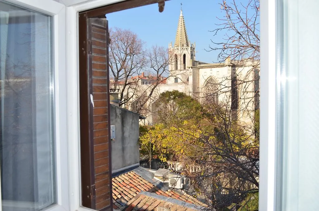 Hotel Les Corps Saints-1