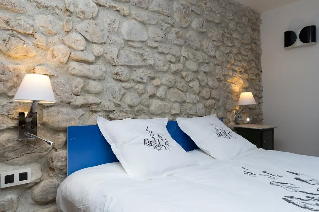 Le Petit Chalande-1