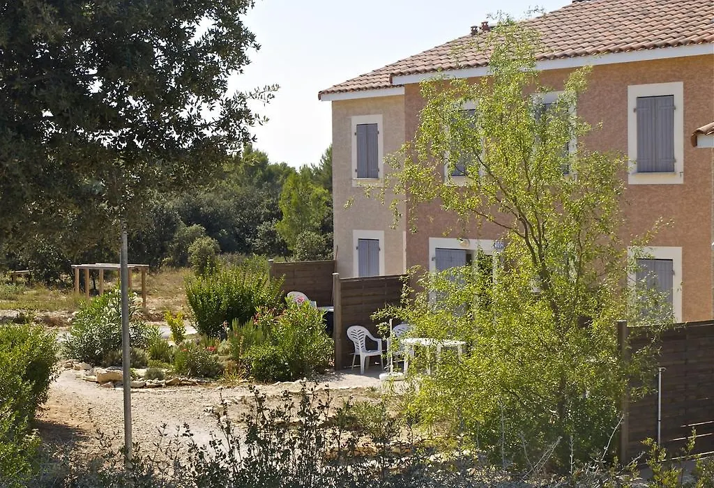 Résidence Odalys Le Mas des Vignes-1
