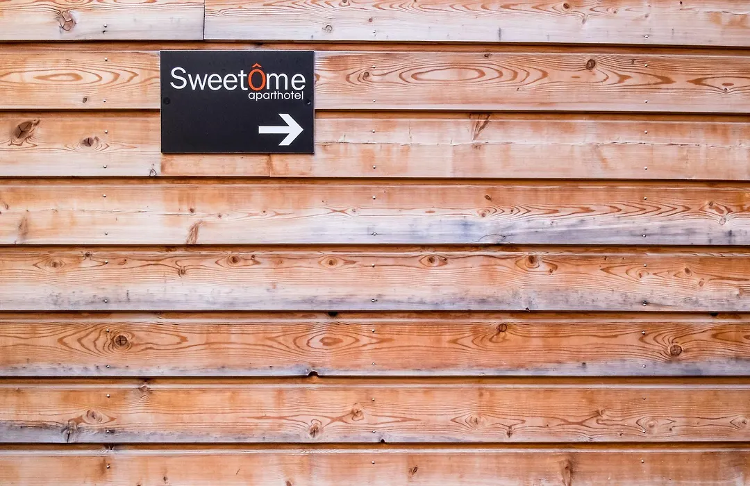 Sweetome Aparthotel-1