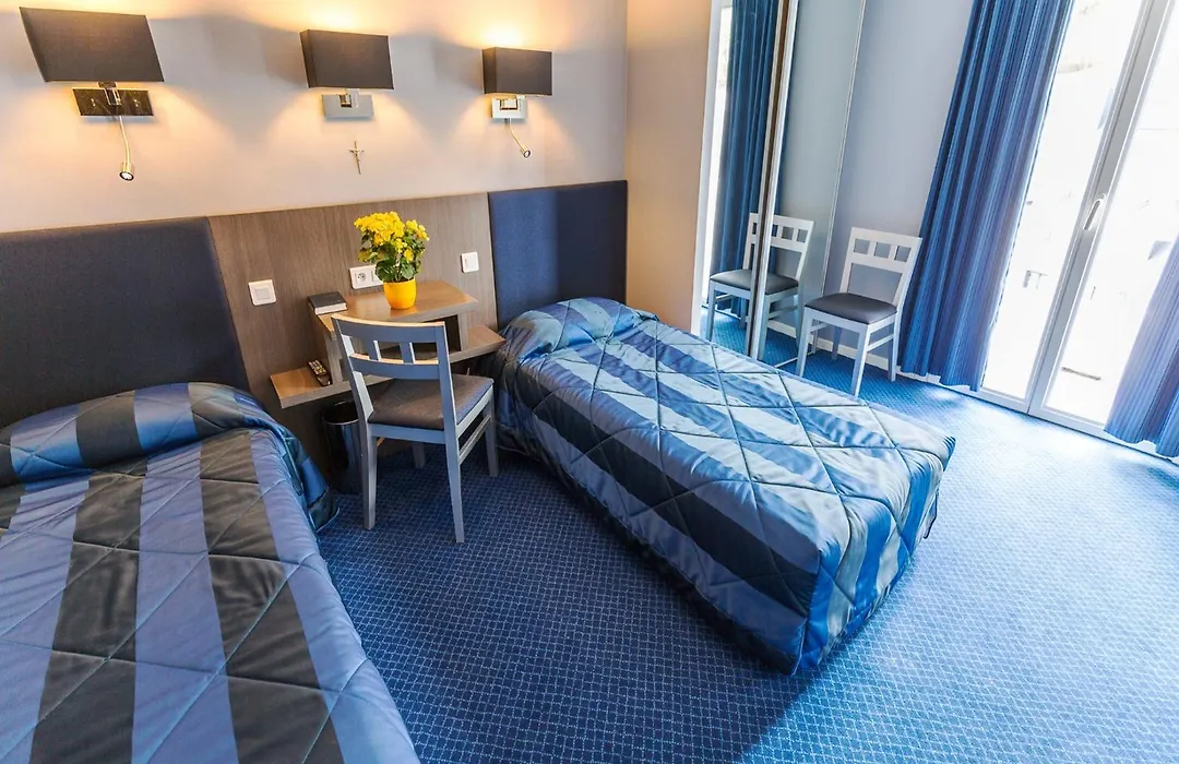 Hotel Irlande-1