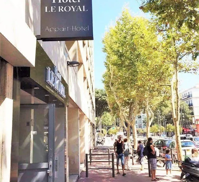 Le Royal-1