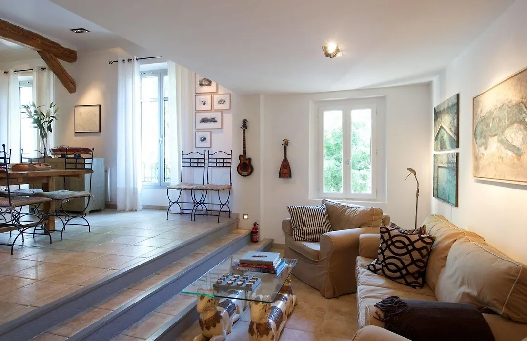 Rue Sade Bed & Breakfast-1