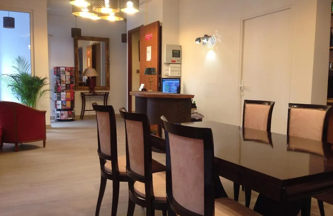 Hotel De Cabourg-1