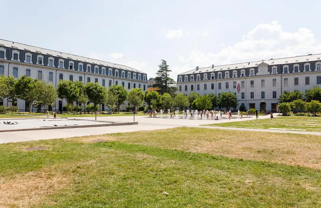 The Originals City, Hotel Gambetta, Grenoble-1