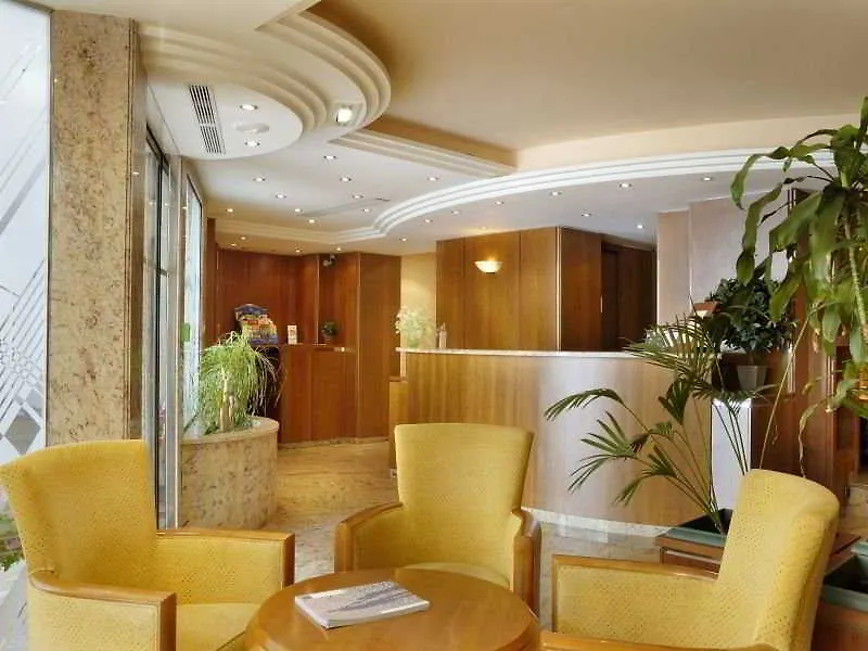 Hotel Massenet-1