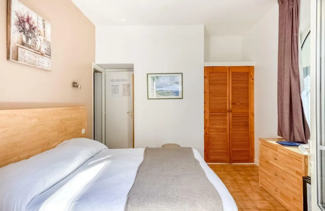 Hotel Beau Rivage-1