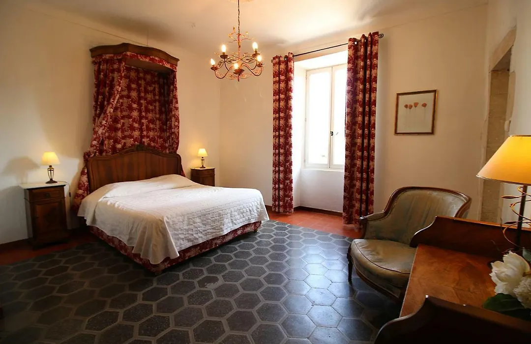 Logis Hôtel Restaurant Gîte La Bastide du Vébron-1