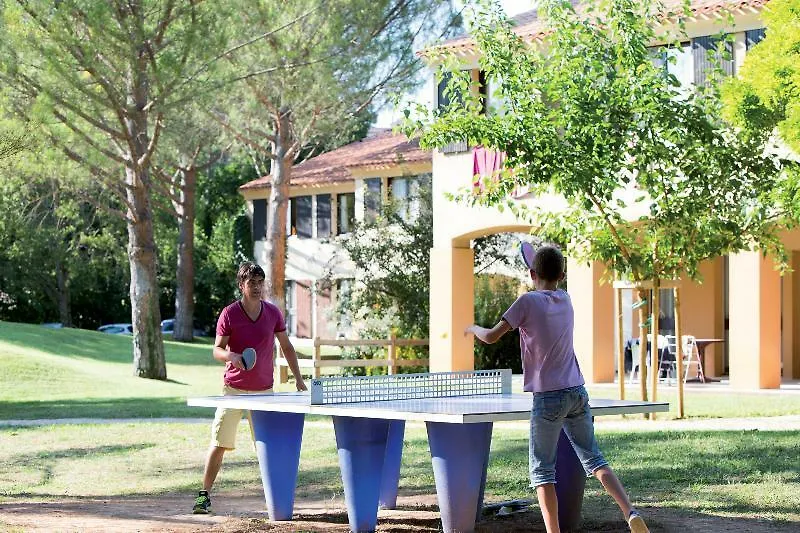 Club Domaine Chateau Laval-1