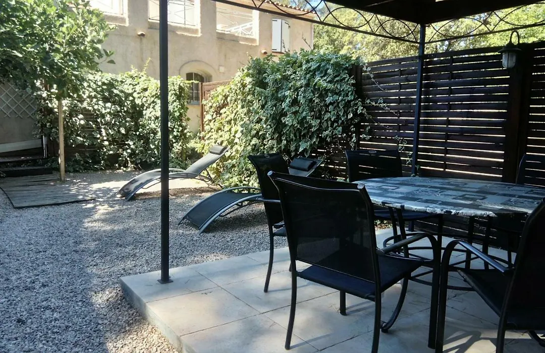 Chez Isabelle et Guy B&B-1