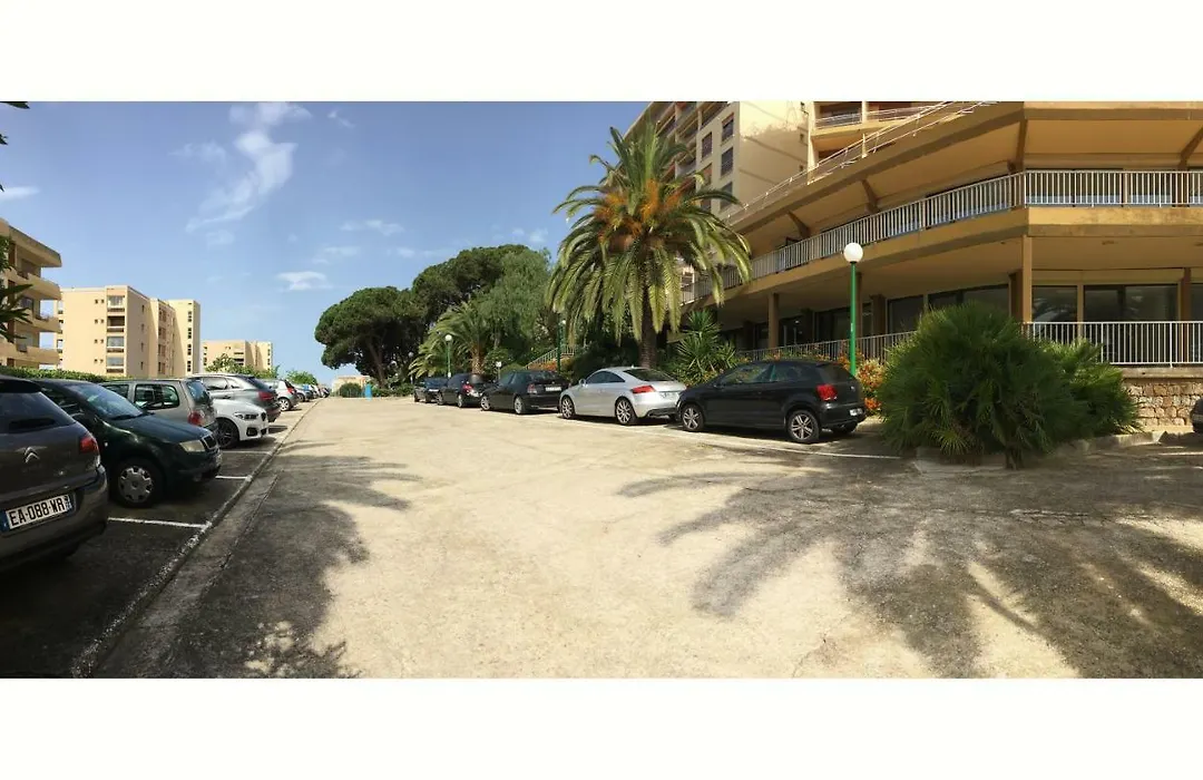 T2 Terrasse Vue Mer - Route Des Sanguinaires-1