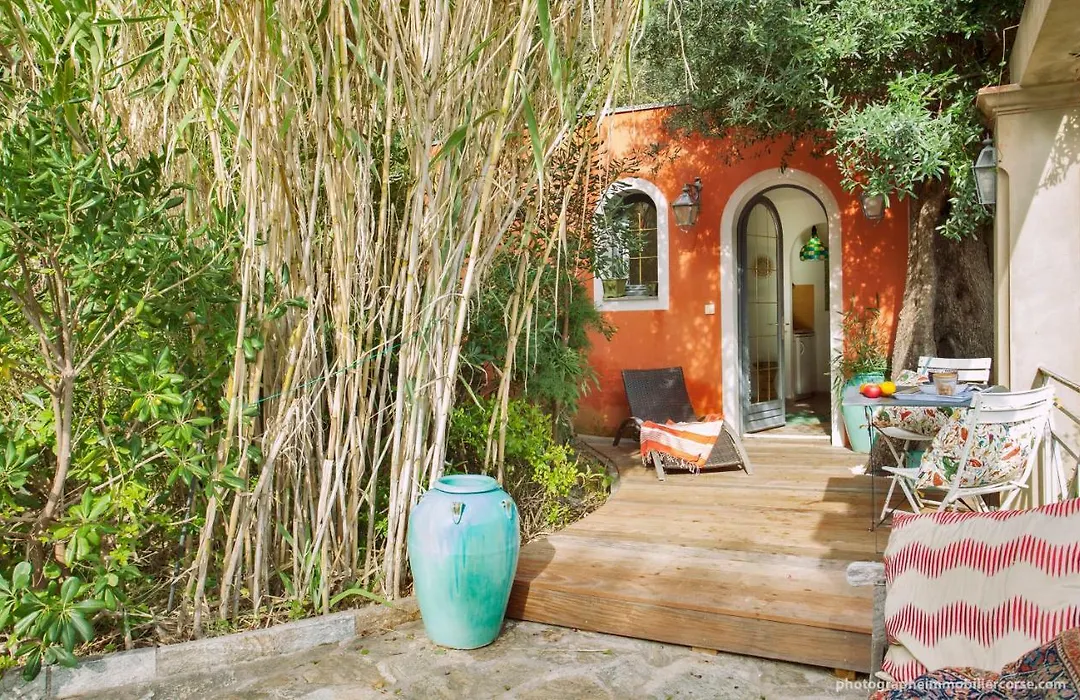 Le Mini Cottage-1