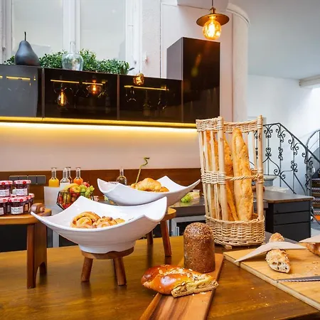 Berti Hotel - Mulhouse Centre Gare-3