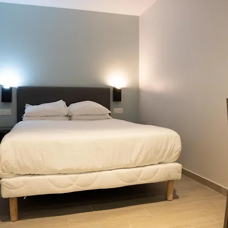 Aero Hotel-2