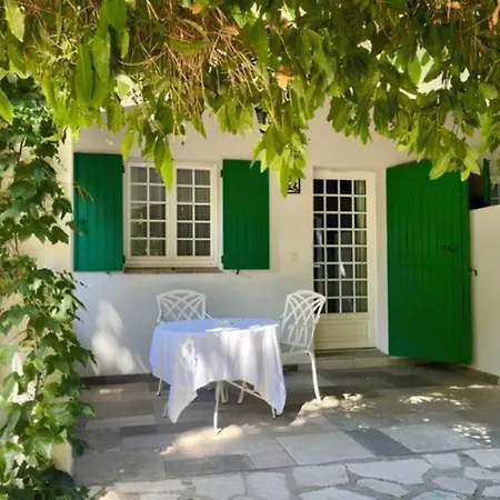Auberge de Cassagne&Spa-3