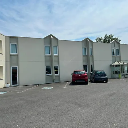 Hotel Inn Design Montluçon-3