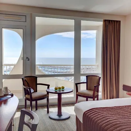 Mercure Port La Grande Motte-2