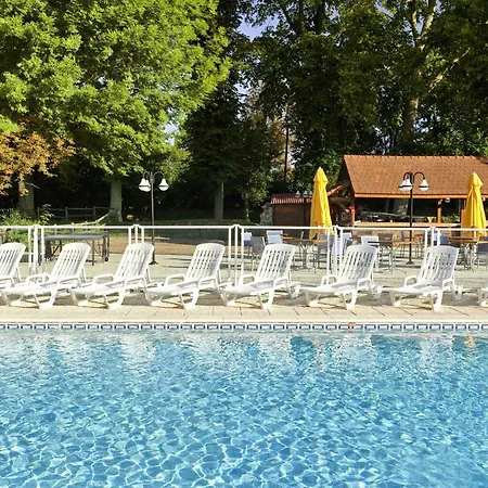 Novotel Saclay-3