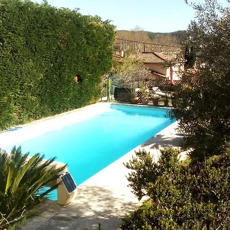 Hote-Aix-Centre-garage-piscine-2