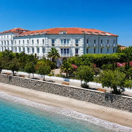 Grand Hotel Des Sablettes Plage, Curio Collection By Hilton-3