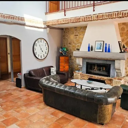 VILLA ARTEMIA Maison vigneronne - chambre d hôtes-B&B-piscine-climatisation-2