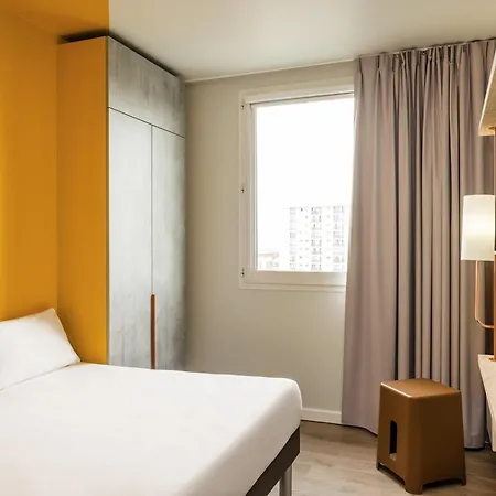 ibis budget Saint-Étienne Centre Gare Châteaucreux-3
