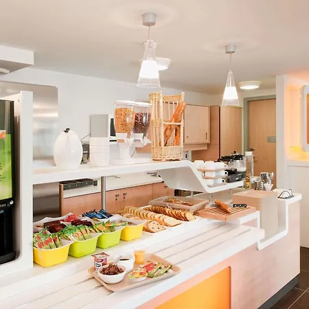 Ibis Budget Cergy St Christophe-3