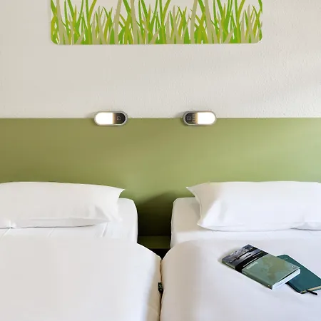 Ibis Budget Concarneau-2