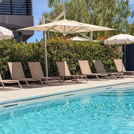 Ibis Lunel Petite Camargue-3
