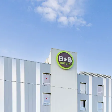 B&B HOTEL Poitiers Aéroport-2