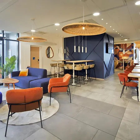 Kyriad Eco - Clermont Ferrand Estaing-3